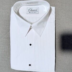 NWT Classic White Pleated Formal Dress Shirt Long Sleeve, M 15-15.5 34/35